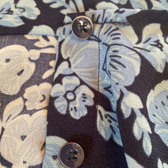 CAbi Cap Sleeve Floral Dress- Small - Picture 4 of 5